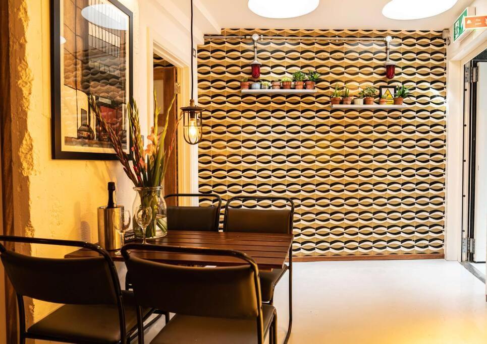 The Jazz Quarters, Southsea'S Hidden Gem Apartment Portsmouth Bagian luar foto
