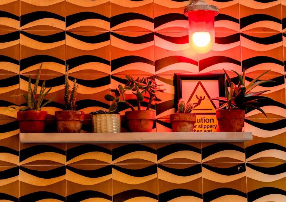 The Jazz Quarters, Southsea'S Hidden Gem Apartment Portsmouth Bagian luar foto